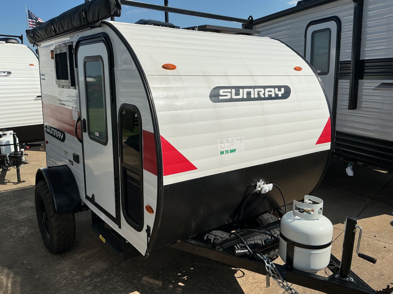 2027 Sunset Park RV 109 Sunray 109 Sunray - white/red