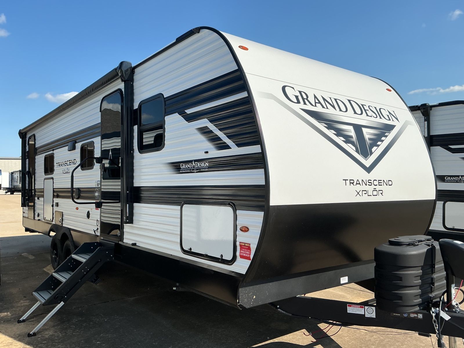 2027 Grand Design Transcend 27DBX - travel trailer