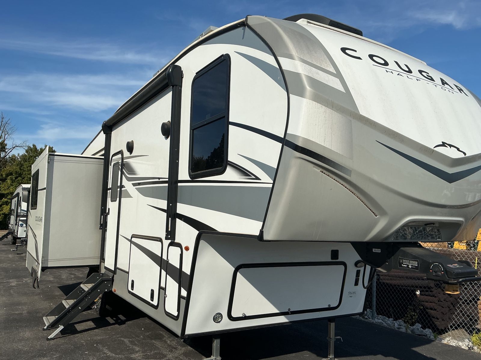 2024 Keystone RV Cougar 27SGS