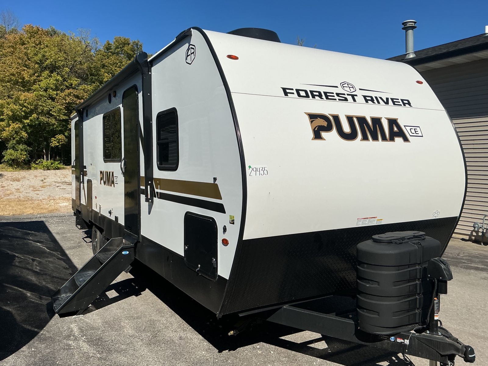 2027 Forest River RV Puma (fiberglass exterior-NEW) 275BHCE