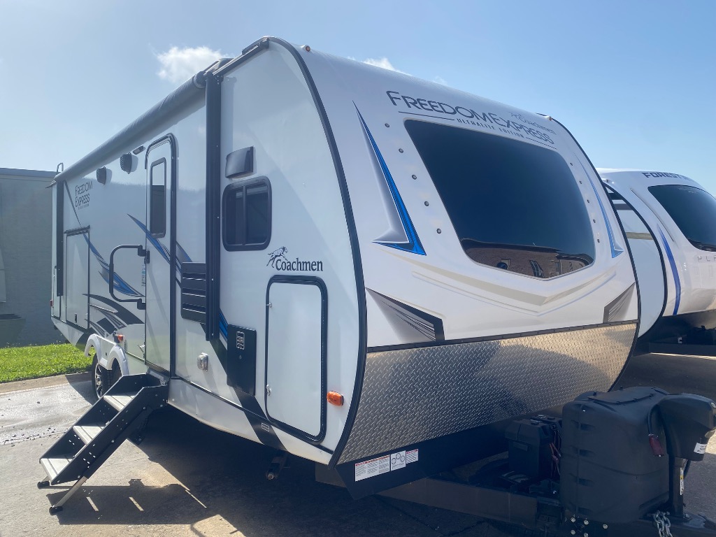 2021 Coachmen RV Freedom Express Ultra Lite 259FKDS
